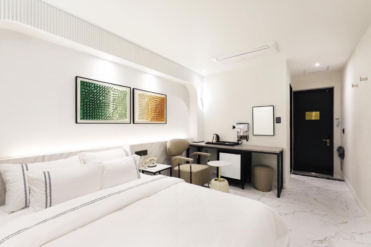 Mari Hotel Chungju Zewnętrze zdjęcie