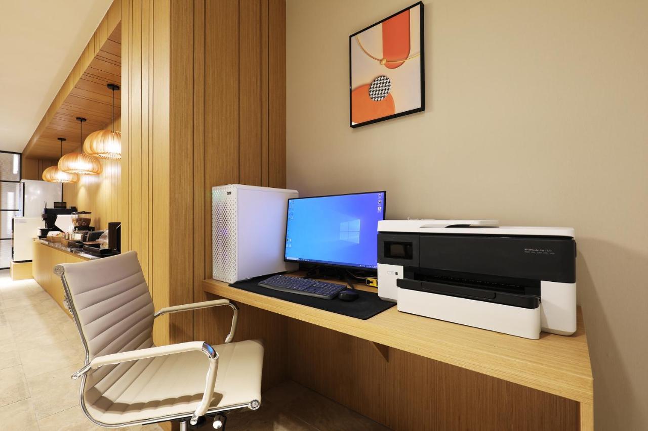 Mari Hotel Chungju Zewnętrze zdjęcie